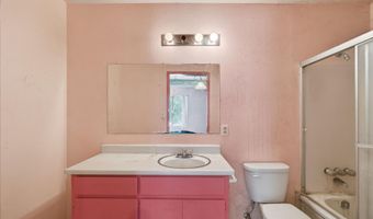 2911 Roan Ct, Anderson, CA 96007