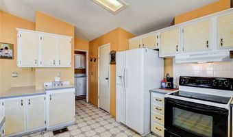 577 Lake Michigan Ln, Boulder City, NV 89005