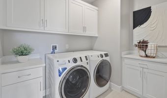765 Guy Turner Dr, Camarillo, CA 93010