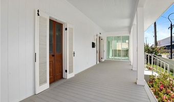 109 COURT St, Bay St. Louis, MS 39520