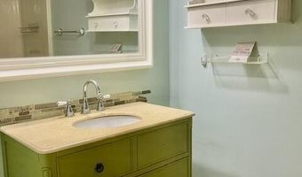 8016 Ridgecrest Cir, Biloxi, MS 39532