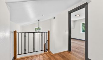24185 Wildwood Glen Ln, Alpine, CA 91901
