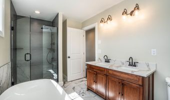 975 High Rd, Berlin, CT 06037