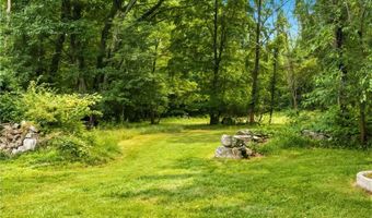 225 Iron Mine Hill Rd, North Smithfield, RI 02896