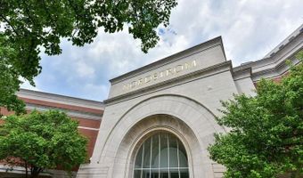 1101 S ARLINGTON RIDGE Rd 212, Arlington, VA 22202