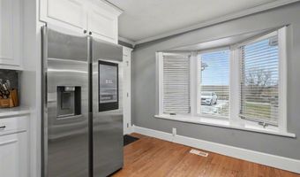 72 E 1600 Rd, Baldwin City, KS 66006