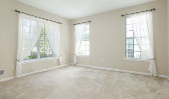 28 Passage Ln, Barnegat, NJ 08005