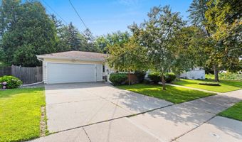 1312 N VIOLA St, Appleton, WI 54911