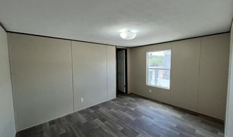 19500 E GREGORY St 16, Black Canyon City, AZ 85324
