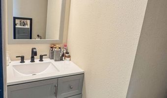2004 N Hickory St, McAlester, OK 74501