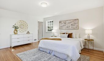 8200 BEECH TREE Rd, Bethesda, MD 20817