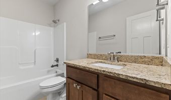 2908 NW Sharmin Dr, Ankeny, IA 50023
