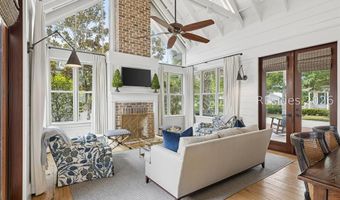 752 Old Moreland Rd, Bluffton, SC 29910