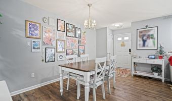 283 Gloucester Ct, Aberdeen, NJ 07747