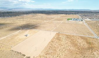 61 Hopland St, Adelanto, CA 92394