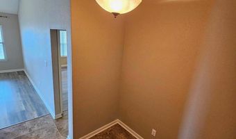 1151 Meadows Dr, Benton, AR 72019
