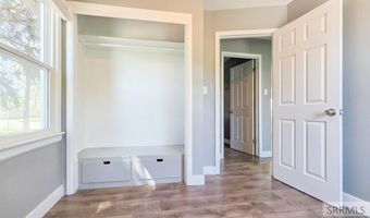 310 Louise Dr, Arco, ID 83213