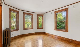 9 Spruce St, Belmont, MA 02478