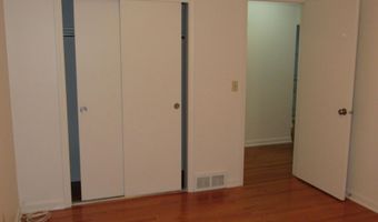 34 B Commodore St, Albany, NY 12205
