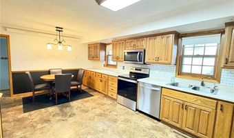 429 E Rooney Ave, Appleton, MN 56208