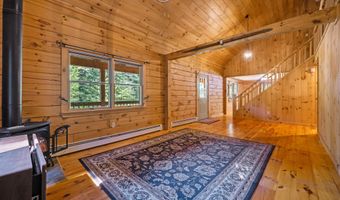 81 Pine Valley Rd, Bethlehem, NH 03574