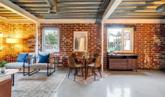 15 BURBANK Dr 4, Atlanta, GA 30314