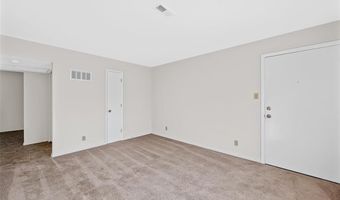 22 E Rock Creek Mnr, Arnold, MO 63010