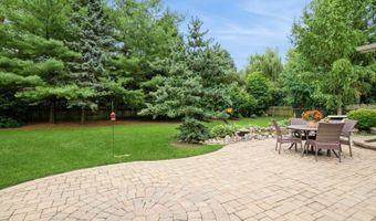 10308 Kenilworth Ave, Algonquin, IL 60102