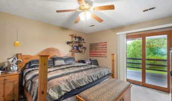 21445 Lawrence 2074, Ash Grove, MO 65604