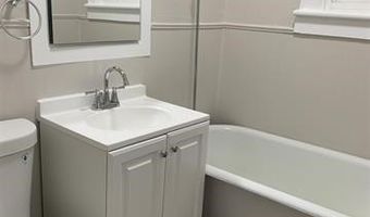138 W 30TH St 1, Bayonne, NJ 07002