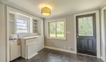 111 N ELM St, Adamsville, TN 38310