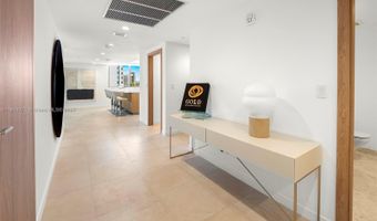 1135 103 606, Bay Harbor Islands, FL 33154