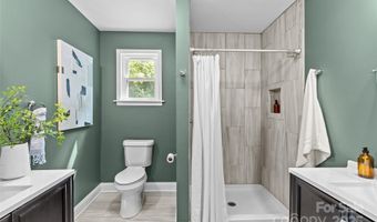 3320 Eastwood Dr, Charlotte, NC 28205