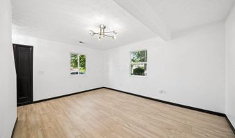 5385 Paladim Rd, Columbus, OH 43232
