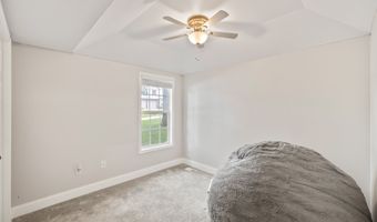 402 S 11th St, Adel, IA 50003