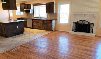 803 Clayworth Dr, Ballwin, MO 63011