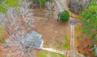 319 Rogers Ave, Bruce, MS 38915