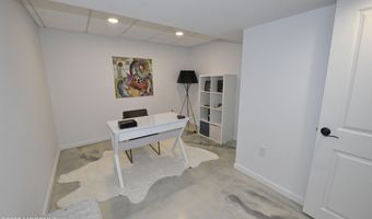 2102 Princeton Ct, Allenwood, NJ 08720