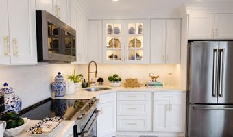 21 Mount St B-3, Bay Head, NJ 08742