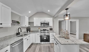 203 Lewis St, Belton, SC 29627