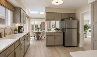1819 N Normandy Ct, Arlington Heights, IL 60004