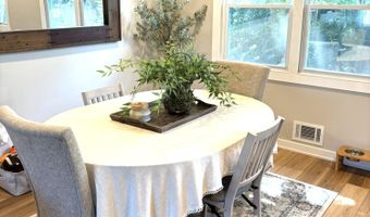 645 Ensign Ave, Beachwood, NJ 08722
