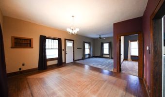 720 10th St, Beaver City, NE 68926