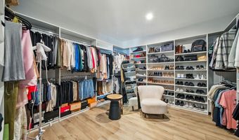 2428 Monroe Pl, Escondido, CA 92027
