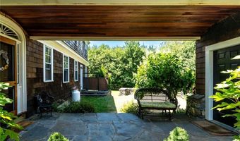 170 Lloyd Rd, North Kingstown, RI 02874