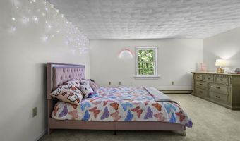 6 Bona Vista Dr, Bow, NH 03304