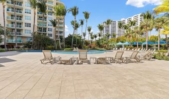 3340 NE 190th St 405, Aventura, FL 33180