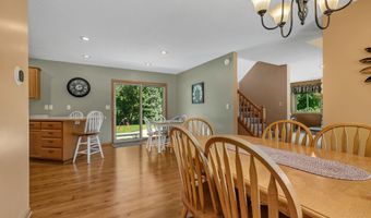 37785 Sunnyfield Cir, Avon, MN 56310