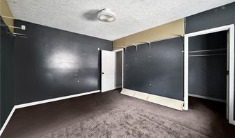 60 Factory Dr, Austin, IN 47102