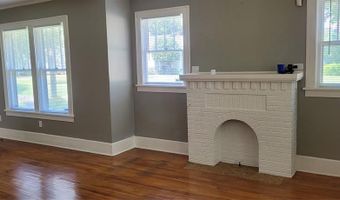 902 Anniston Ave, Shreveport, LA 71105